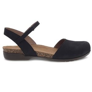 Dansko Rowan Nubuck Black Slingback Closed Toe Comfort Sandals